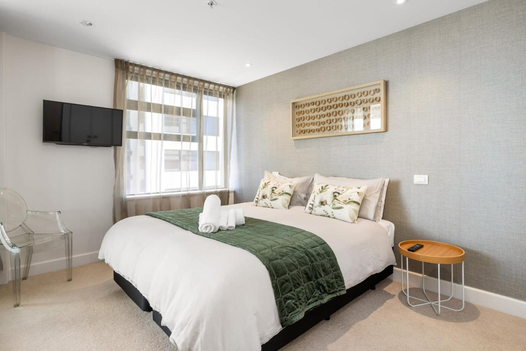Luxury Ocean & Harbour Views - Heated Pool, Main Beach & Gym Mount Maunganui Exterior photo